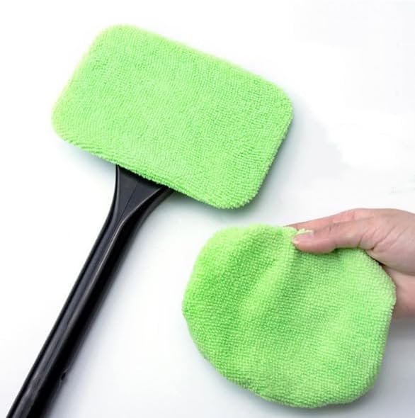 IBHOO Windshield Cleaning Tool, Microfiber Car Window Cleaner with 4 Reusable and Washable Microfiber Pads and Extendable Handle