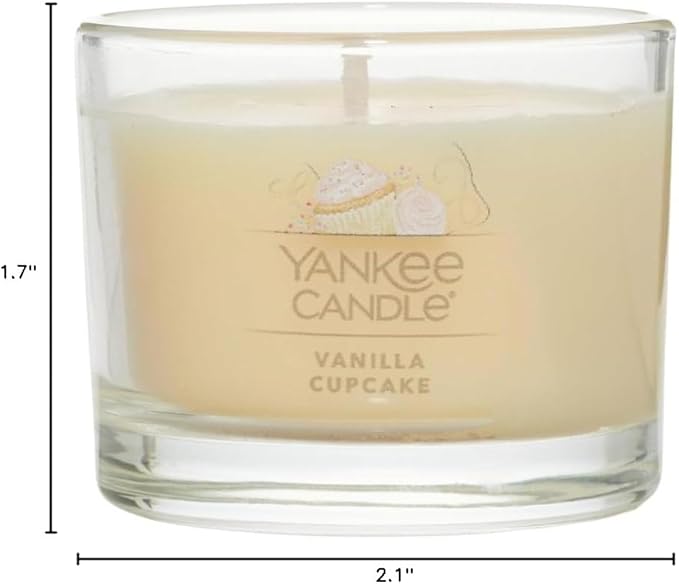 Yankee Candle Signature Votive Mini Candle Jar, Vanilla Cupcake Scent, Natural Soy Wax Blend Candle with Natural Fiber Wick, 1.3 OZ Glass Jar (Pack of 4)
