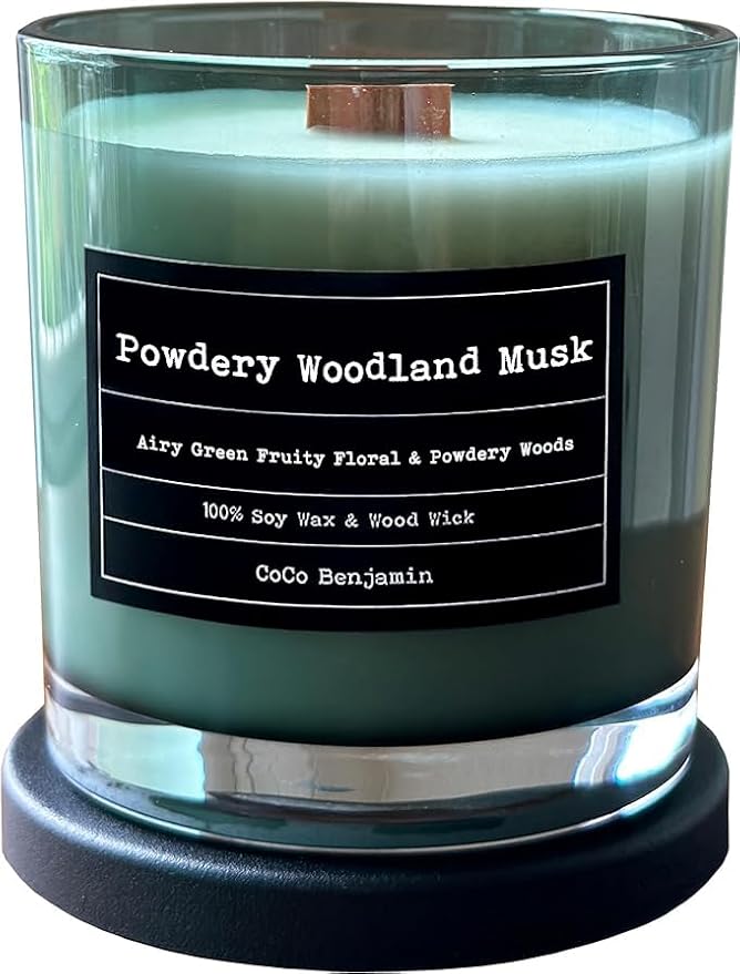 100% Soy, Highly Scented, Hand Poured Soy Candle (Powdery Woodland Musk (Wooden Wick))
