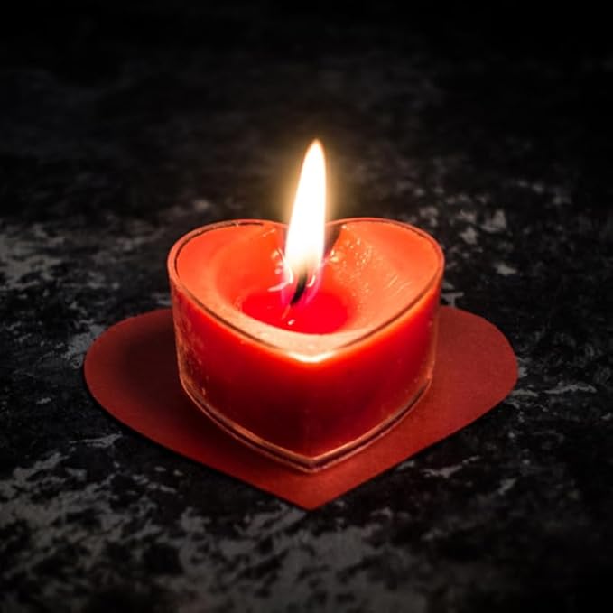 Candle Making Accessories Kit with 25 Heart Shaped Candle Wicks and Plastic Wick Holders for DIY Paraffin Beeswax Crafting