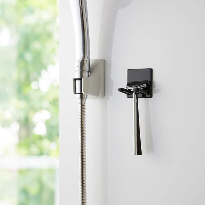 Yamazaki 4707 Magnetic Bathroom Shaver Holder, Black, Approx. 2.0 x 1.6 x 2.0 inches (5 x 4 x 5 cm), Tower