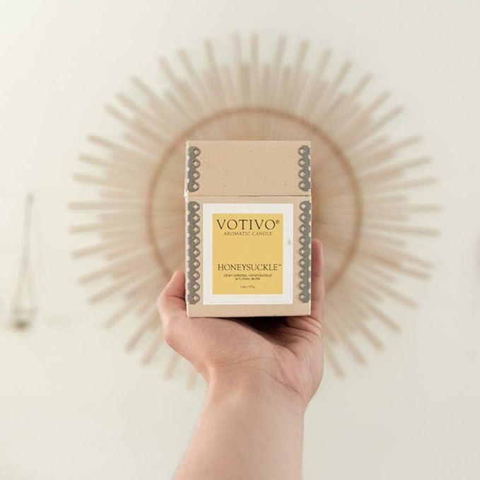 VOTIVO 6.8oz Aromatic Candle-Honeysuckle