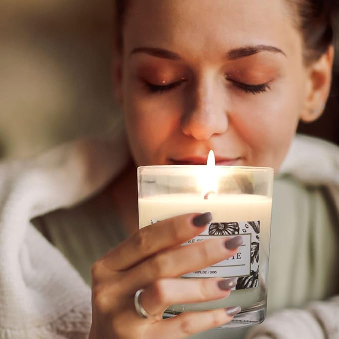 Aronica Fall Candle - Pumpkin Chai & Vanilla Scent, Room Decor Aesthetic, Cinnamon Spice White Candle for Home