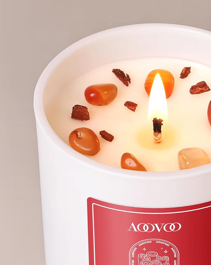 AOOVOO Cinnamon Scented Candles for Women - Aromatherapy Candle with Crystals Inside, 7oz Soy Candles for Home Scented, Mothers Day Birthday Gifts Candle for Women Mom