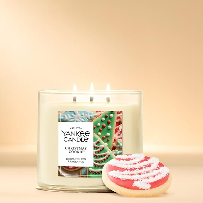 Yankee Candle Christmas Cookie, Scented Candle, 14.5oz 3-Wick Candle Jar with up to 40 Hours Burn Time