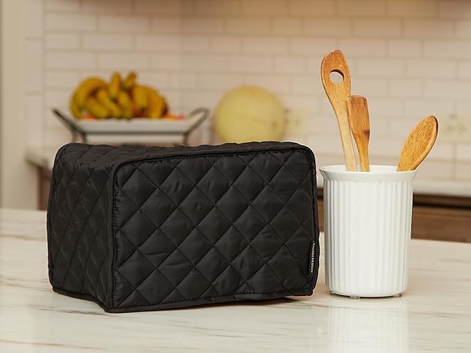 Covermates Keepsakes Toaster Cover – Quilted Appliance Protector for Coutertop Bread Ovens – Dust & Stain Resistant, Washable Slip‑On Design for Countertop Storage, Black