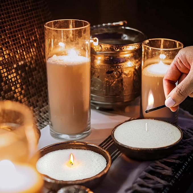 YODOOLTLY 26Oz Snow Pearled Candle Wax,Scented DIY Candle Sand Making Kits with Natural Refillable Wax Beads,50PCS Wicks, 2 Centering Devices, 1PCS 15g Spoon（Lavender