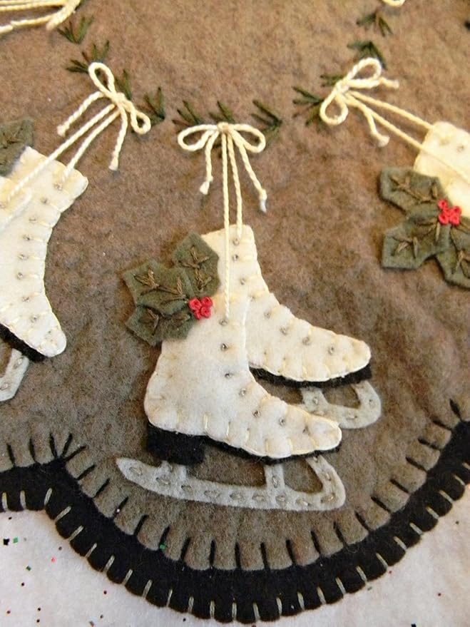 OTR Felt Ice Skates Penny Rug Kit Pre Washed Wool Applique Kit Winter Pattern Candle Mat 162