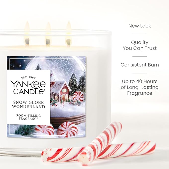 Yankee Candle Snowglobe Wonderland, Scented Candle, 14.5oz 3-Wick Candle Jar with up to 40 Hours Burn Time