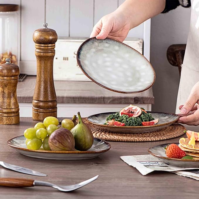 Henten Home Ceramic Appetizer Plates, 6.75 Inch Porcelain Dessert Plate, Cake, Snack Plates Set of 4, Salad Plate for Kitchen, Holiday Gifts, Dishwasher Safe (White)