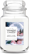 Yankee Candle Snow Globe Wonderland, Christmas Scented Candle, 22oz Large Jar with up to 150 Hour Burn Time, Giftable