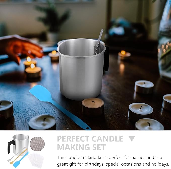 DRESSOOS Stainless Steel Candle Making Pot with Dripless Pouring Spout DIY Scented Candle Kit for Beginners and Adults Wax Melting Pitcher for Crafting and Random Color