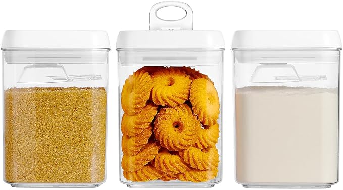 Felli Flip Tite Storage Container with Built-In Spoon & Airtight Lid 5” Large-M Ring Flip Top, Stackable Acrylic Canister for Sugar Flour Powder, Kitchen Pantry Organizer (1.8qt), 2 spoons