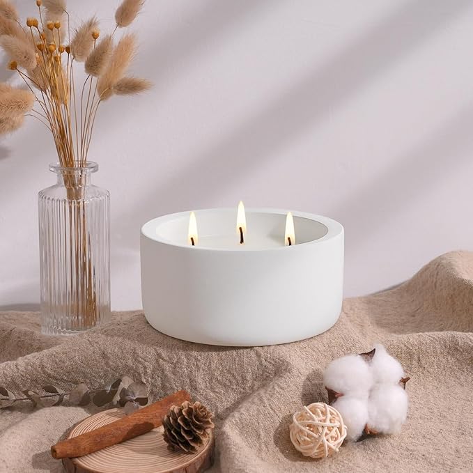 Viyffo 20oz Large White Scented Candle for Women – Vanilla Dreamscape, 3 Wick Non Toxic Soy Candle, Matte Ceramic Jar, Luxury Home Fragrance, Elegant Spring Décor & Premium Gift