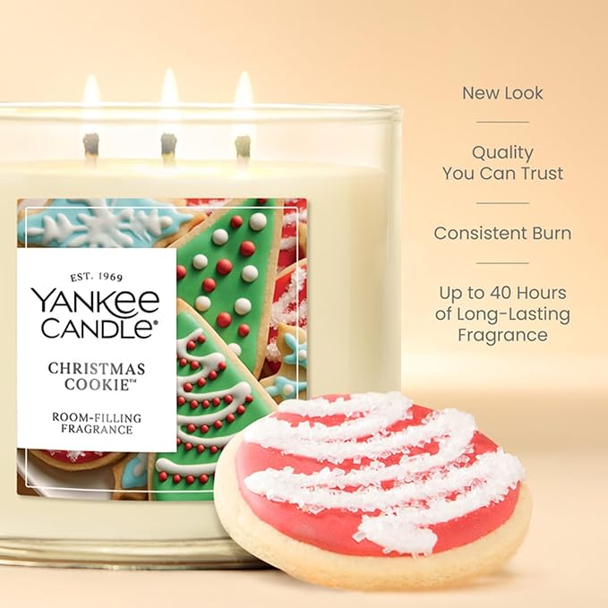 Yankee Candle Christmas Cookie, Scented Candle, 14.5oz 3-Wick Candle Jar with up to 40 Hours Burn Time