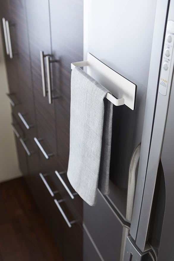 YAMAZAKI Home 2439 Plate Magnetic Paper Towel Holder, White