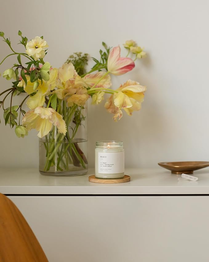 Brooklyn Candle Studio Maui Jar Candle - Luxury Scented Candle, Vegan Soy Wax, Hand Poured in The USA, 50 Hour Slow Burn Time - 7.5oz
