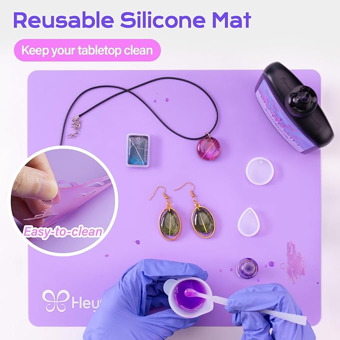 HeyClear 250g UV Resin kit -Crystal Clear, Hard UV Epoxy Resina para Manualidades Fast Curing Glue uv with Silicone Molds, Mat for Beginners Jewelry Making, DIY Crafts Art, Casting Coating