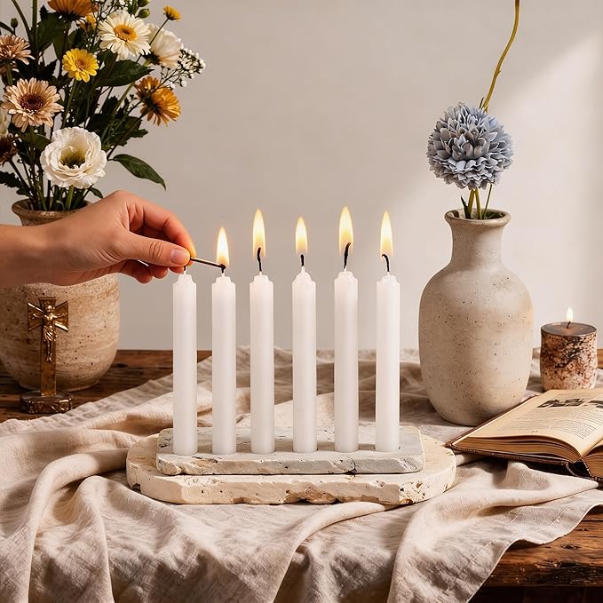 Viyffo 20 Pack White Chime Taper Candles, 4 Inch Mini Unscented Dripless Spell Candles, 1.5 Hour Burn Time for Rituals, Meditation, Prayer, Intention Setting, Altar & Home Décor