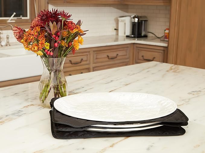 Covermates Keepsakes Quilted Dish Dividers – Set of Padded Plate Protectors for China & Dinnerware Storage, Scratch Protection, Machine Washable, Black