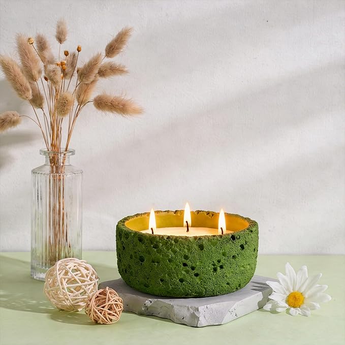 Viyffo 20oz Large Scented Candle – Woodland Breeze, 3 Wick Non Toxic Soy Candles for Women and Men, Elegant Matte Green Ceramic Jar, Luxury Home Fragrance, Elegant Outdoor Décor & Spring Gift