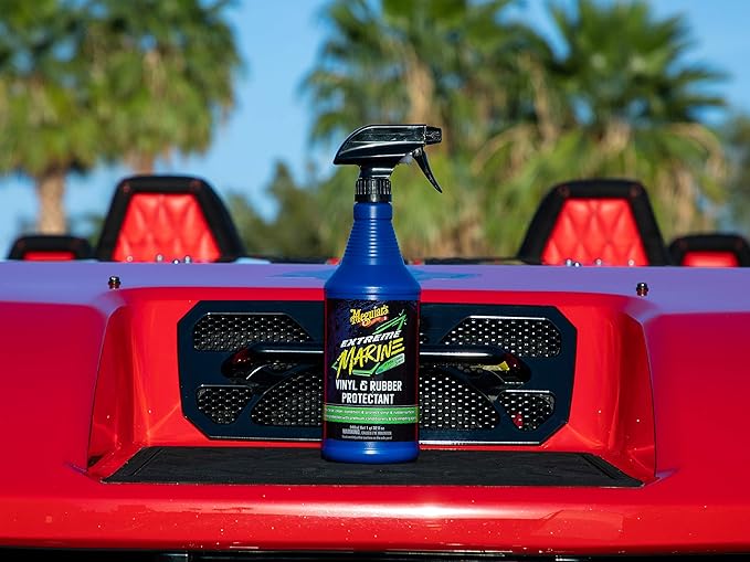 Meguiar's Extreme Marine Vinyl and Rubber Protectant M180132, Premium RV and Marine Vinyl Protectant, Convenient and Easy-to-Use Spray, Provides Long-Lasting UV Protection, 32 Oz Spray