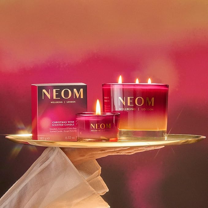 NEOM Christmas Wish Candle, 1 Wick | Mandarin, Cinnamon & Tonka Bean I Made with 100% Naturally derived Wax I Designed to Help You Relax and Unwind I Expertly Blended I Hand Finished