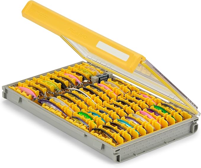 Plano EDGE 3700 Hard Minnow Box, Stores 30-50 Fishing Baits, with Rust-Preventive Rustricor, Dri-Loc Watertight Seal, WaterWick, Transparent DuraView Lid, Storage for Hard Bait and Lures