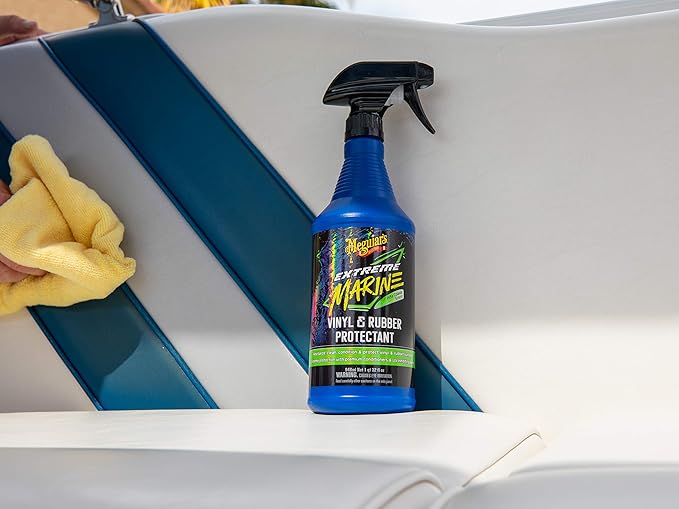 Meguiar's Extreme Marine Vinyl and Rubber Protectant M180132, Premium RV and Marine Vinyl Protectant, Convenient and Easy-to-Use Spray, Provides Long-Lasting UV Protection, 32 Oz Spray